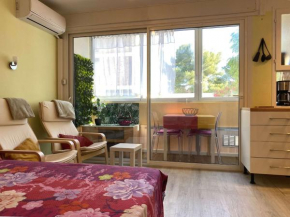 Studio Balaruc-les-Bains, 1 pièce, 2 personnes - FR-1-553-170